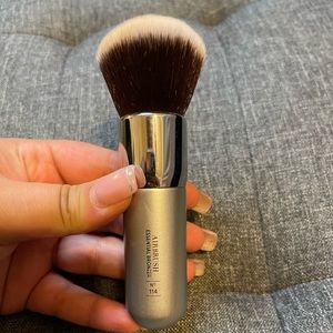 IT Cosmetics Bronzer Brush